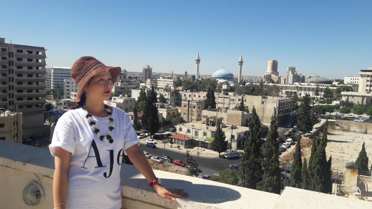 Arabian Suites Amman Bagian luar foto