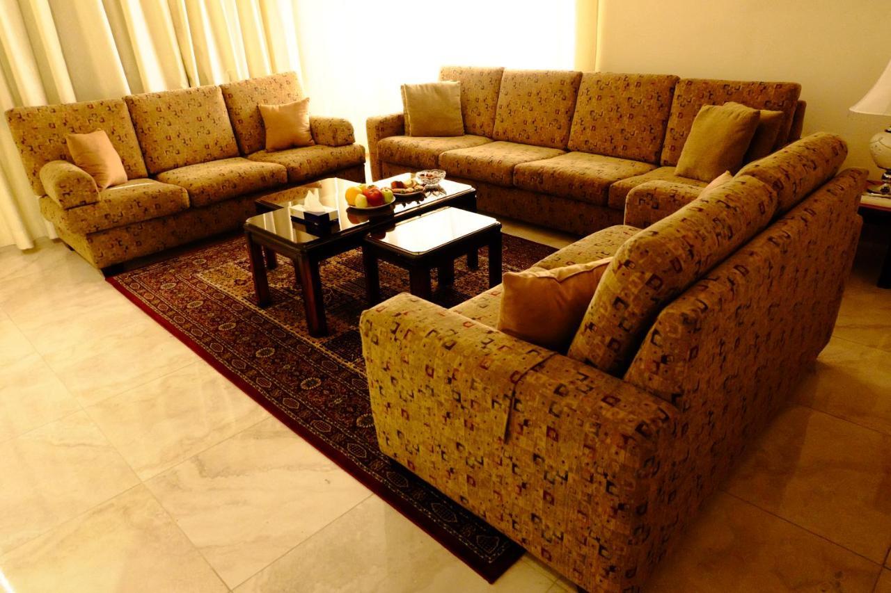 Arabian Suites Amman Bagian luar foto