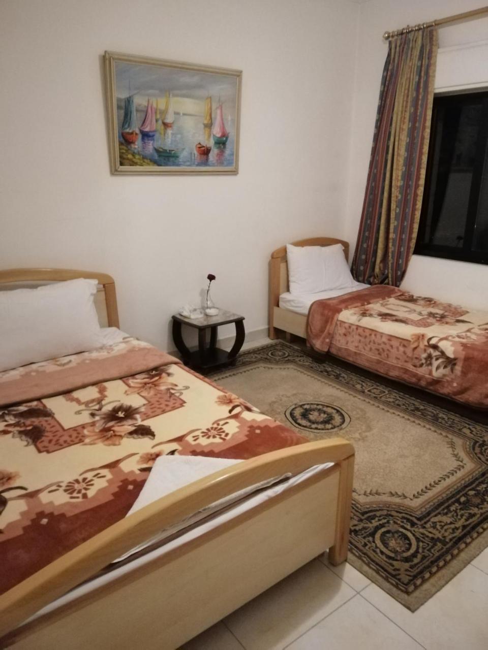Arabian Suites Amman Bagian luar foto